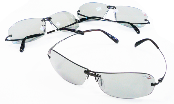 TALEXが考案・開発した度付き偏光レンズ専用ドライビングサングラス 